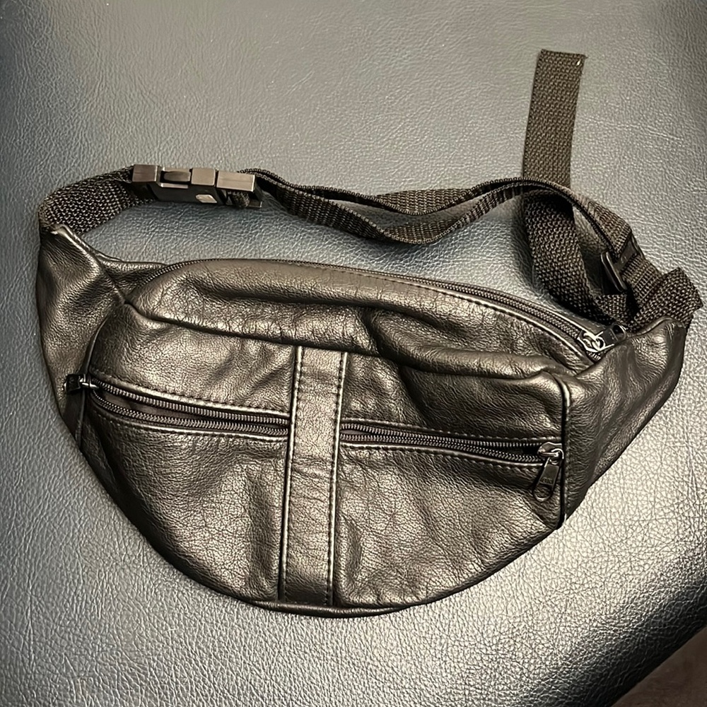 Black Leather Fanny Pack